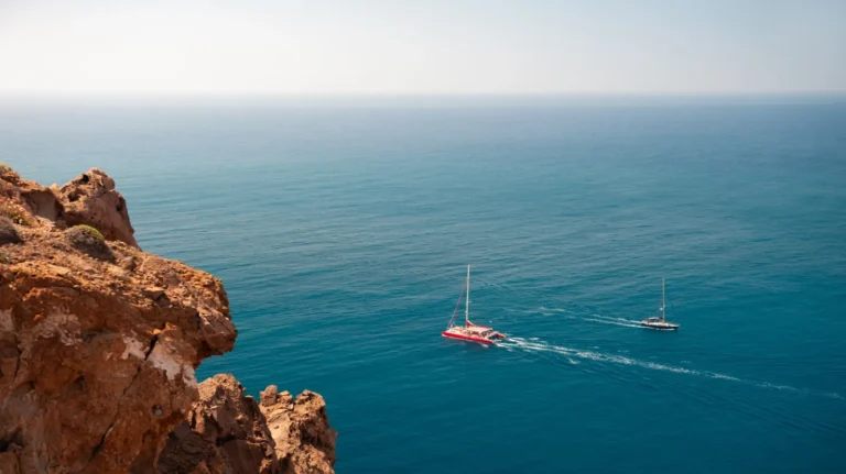 Discover Santorini Shines – Top Sights, Wine Tasting & Oia Sunset | FlyDunya