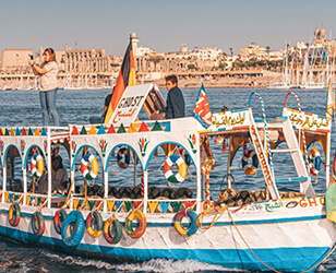 Cairo Dinner Cruise on the Nile River with Live Entertainment