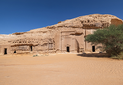 Discover Luxury Travel in AlUla – The Hidden Gem of the Middle East | FlyDunya