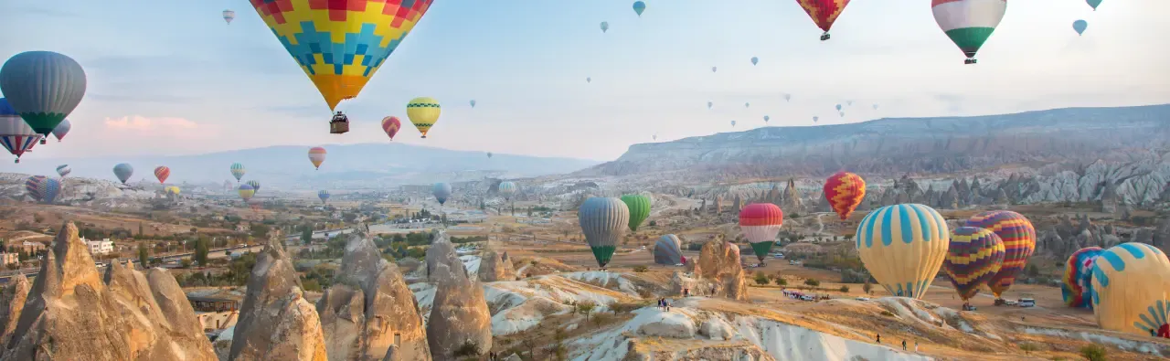 Best Hot Air Balloon Experiences Around the World (Marrakech, Cappadocia & More)